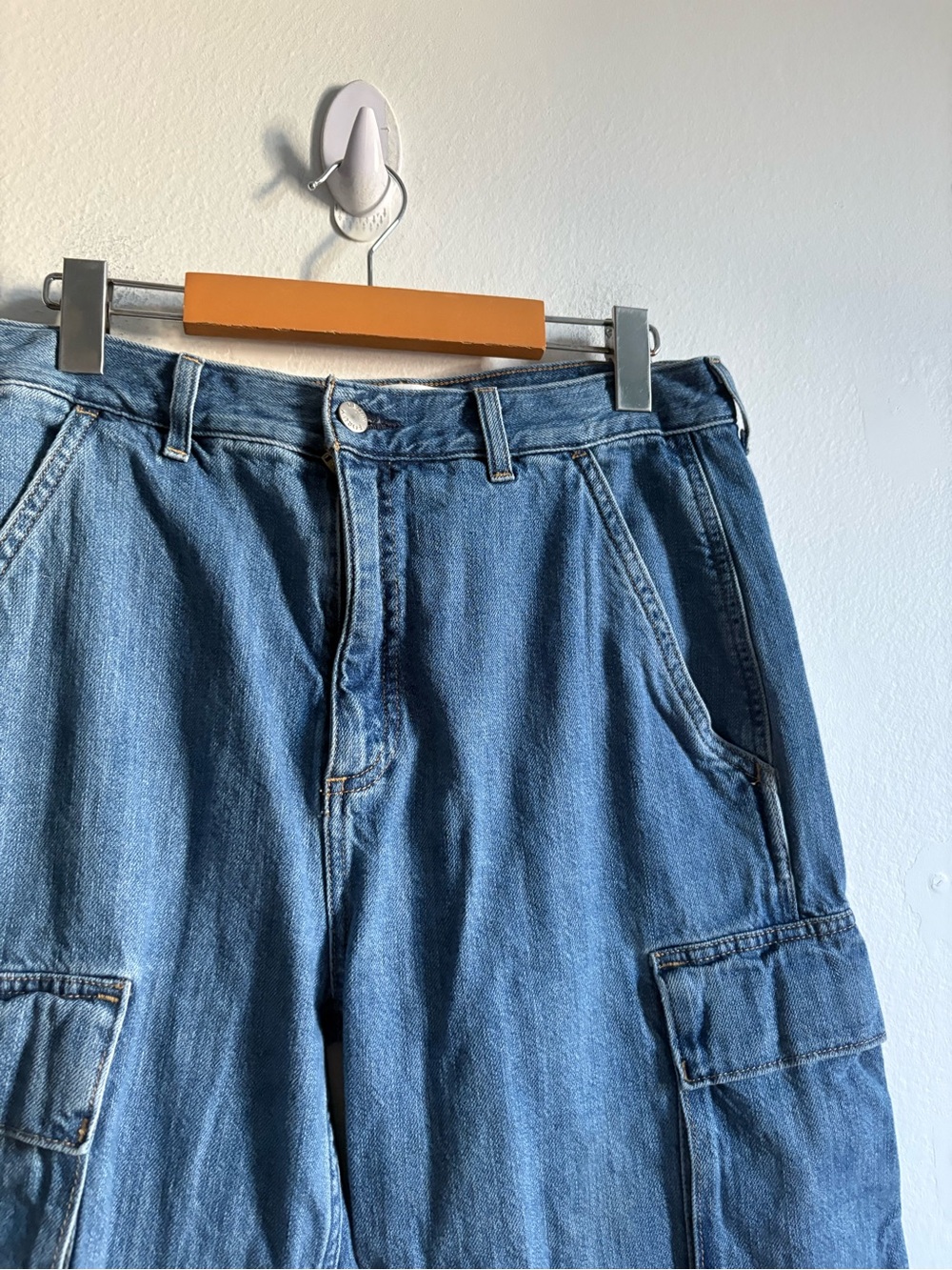 Aritzia Denim Forum Sz 29 Millie High Rise Cargo Denim Utility Baggy Jeans - Picture 4 of 12